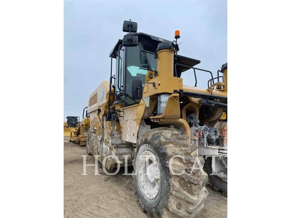 CAT RM600 CAB Recyklery do asfaltu