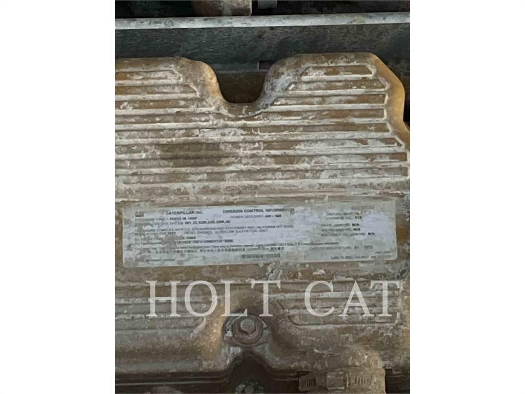CAT RM800 Recyklery do asfaltu