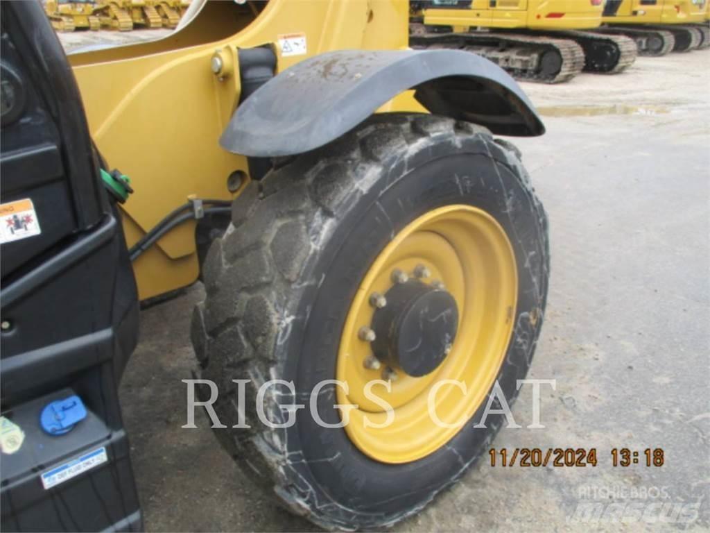CAT TL1055D Ładowarki teleskopowe