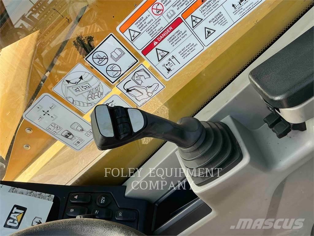 CAT TL1255-05C Ładowarki teleskopowe