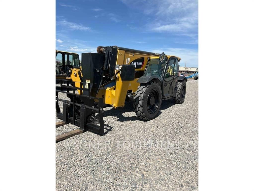 CAT TL1255D Ładowarki teleskopowe