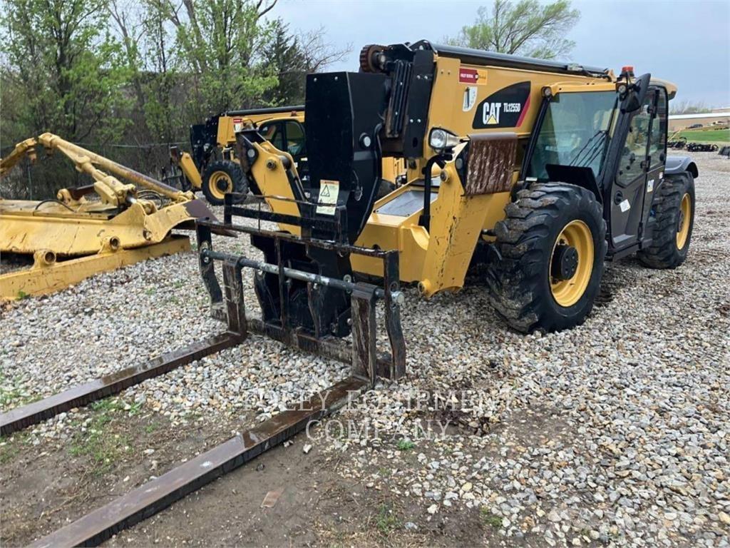 CAT TL1255DC Ładowarki teleskopowe