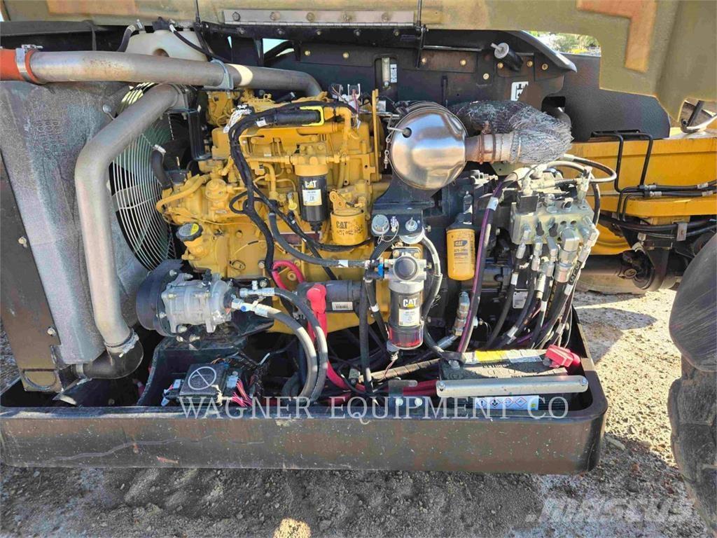 CAT TL943C Ładowarki teleskopowe