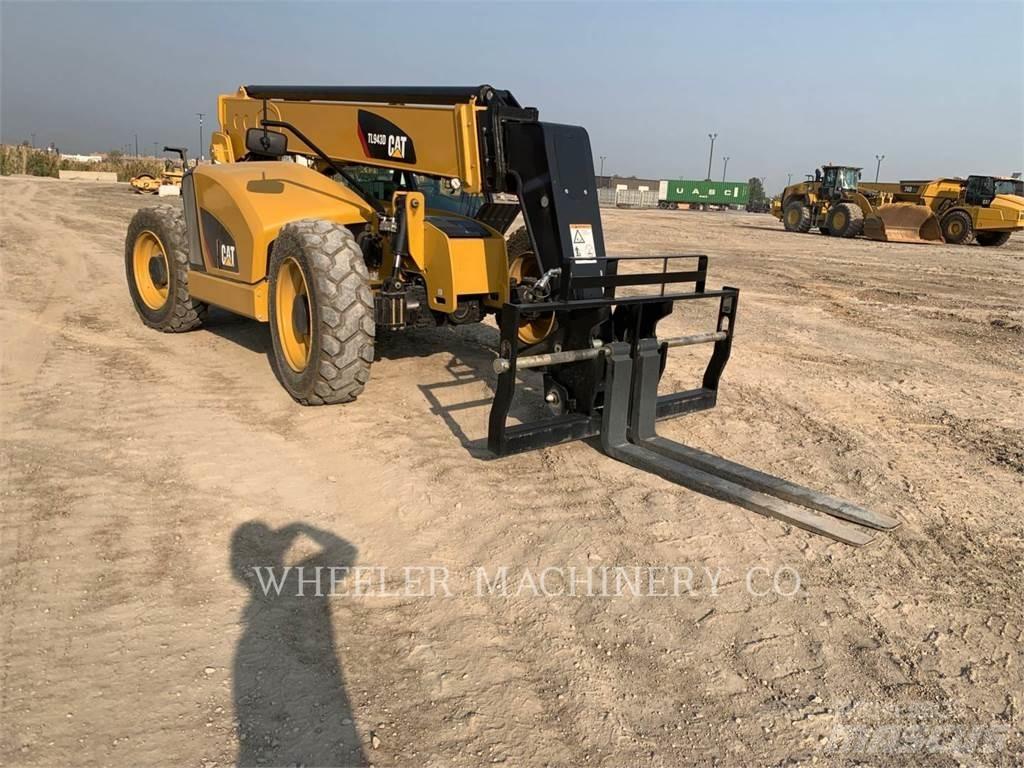 CAT TL943D CB Ładowarki teleskopowe
