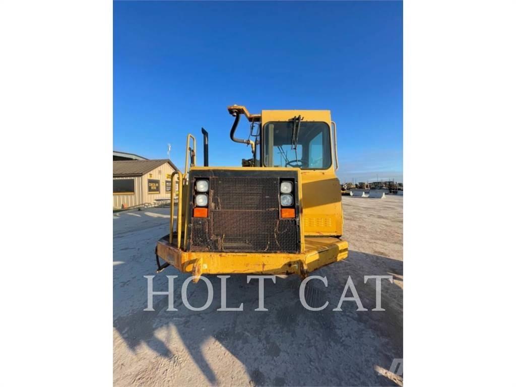 CAT W00 613C Skrobaki