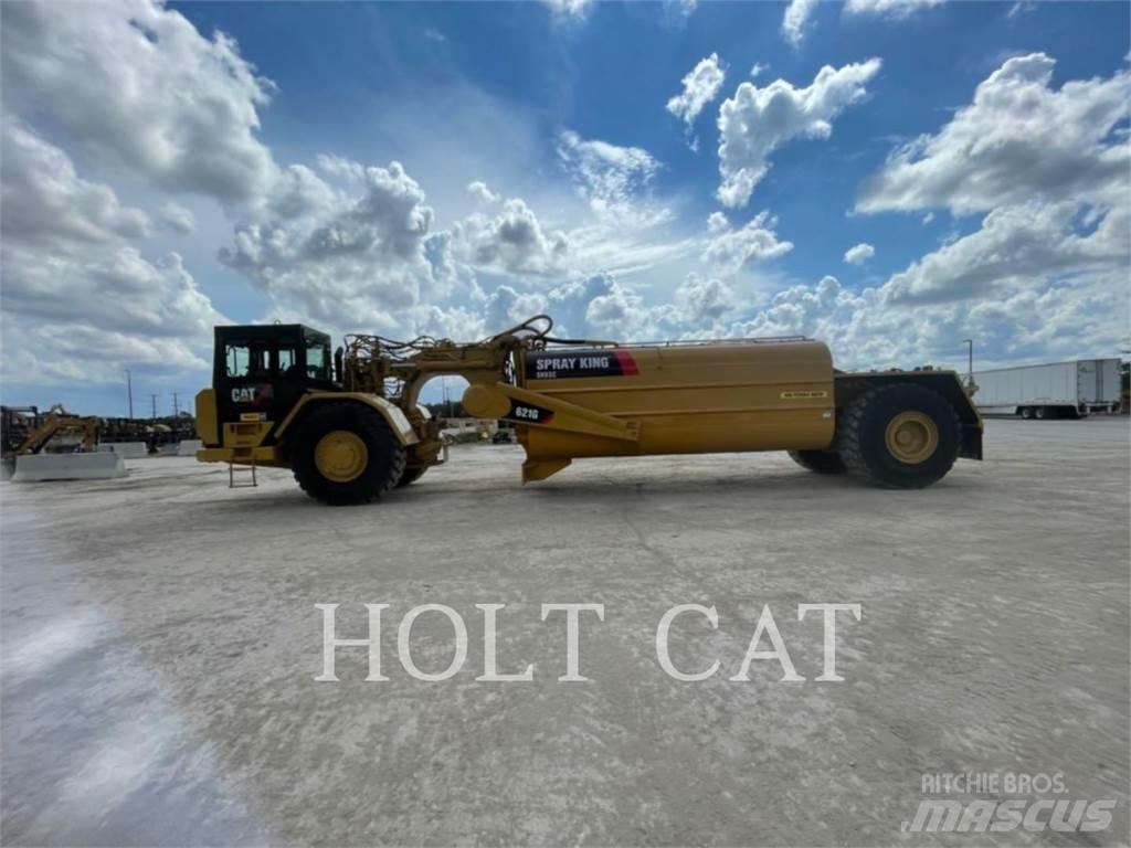CAT W00 621G Skrobaki