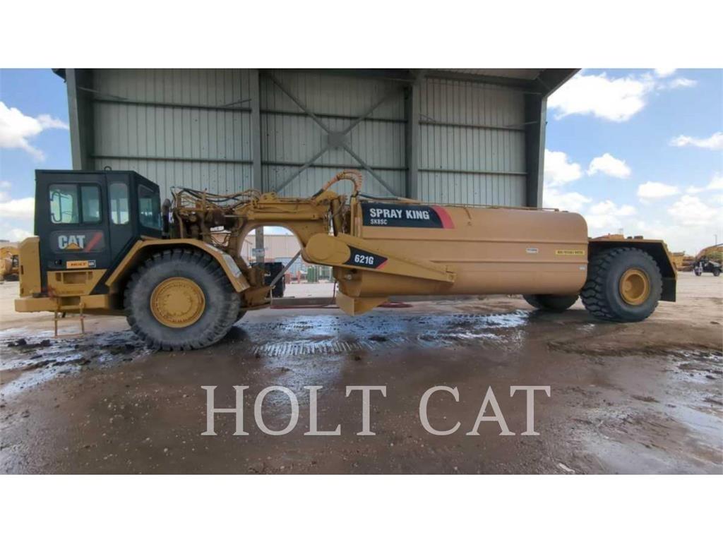 CAT W00 621G Skrobaki