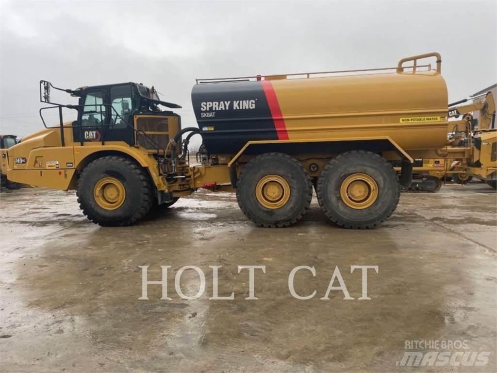 CAT W00 740 Cysterna