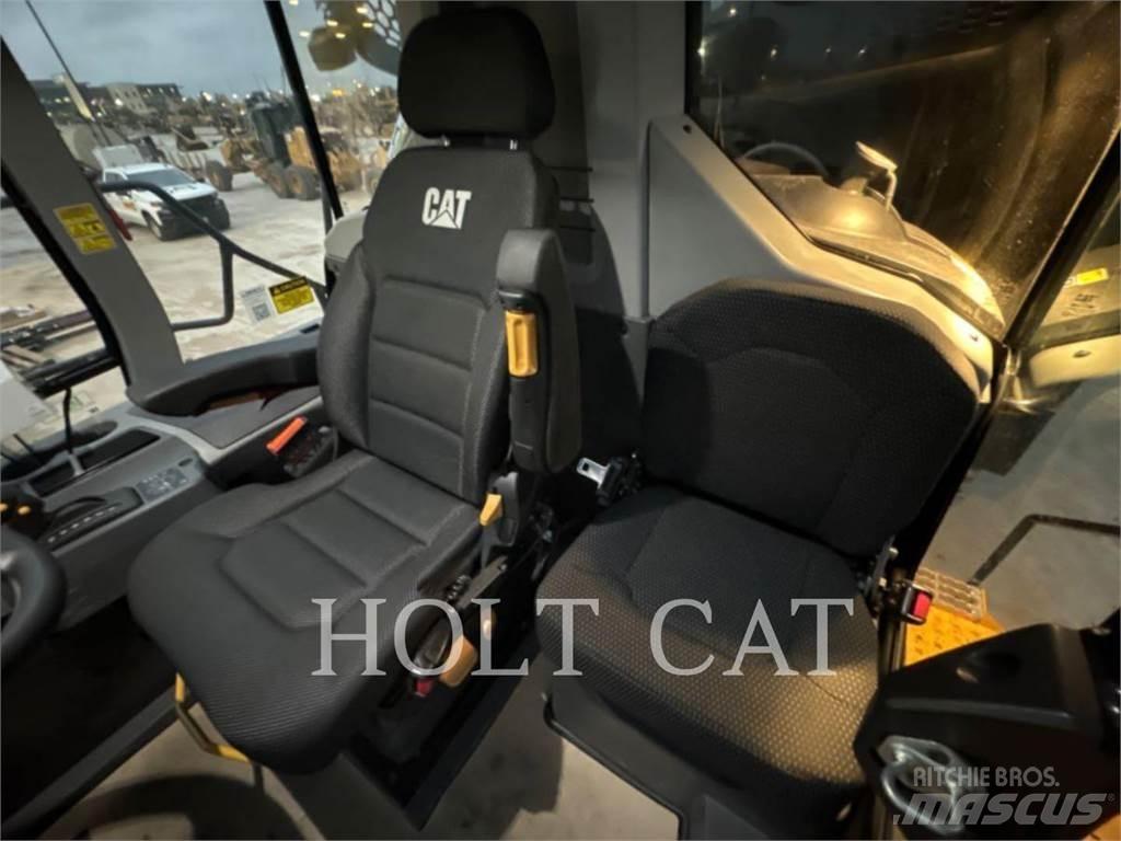 CAT W00 740GC Cysterna