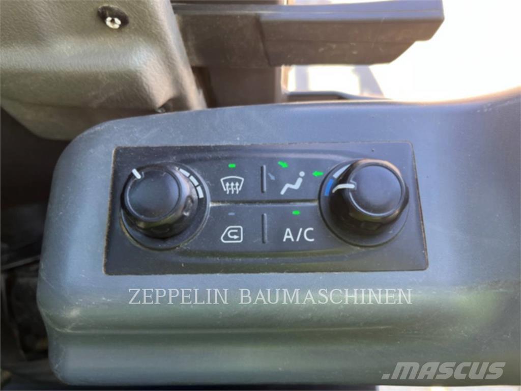 Doosan DX63-3 Koparki gąsienicowe