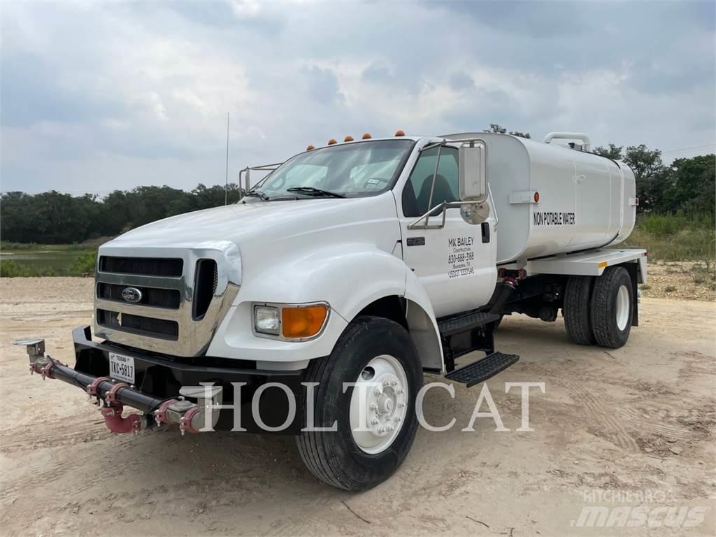 Ford F750 Cysterna