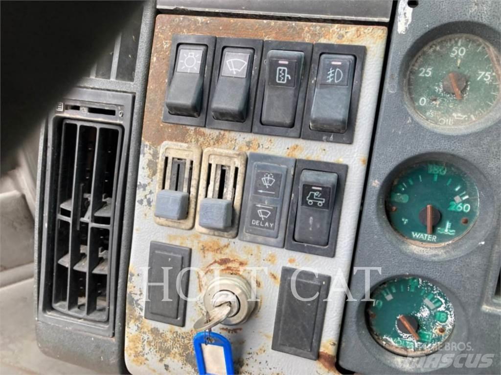Freightliner F701 Inne