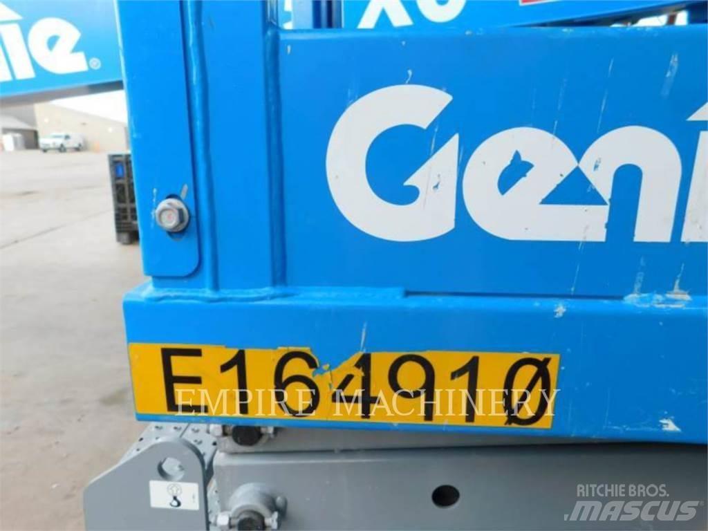 Genie GS1330 Podnośniki przegubowe