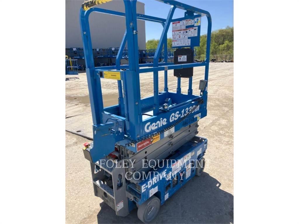 Genie GS1330 Podnośniki nożycowe