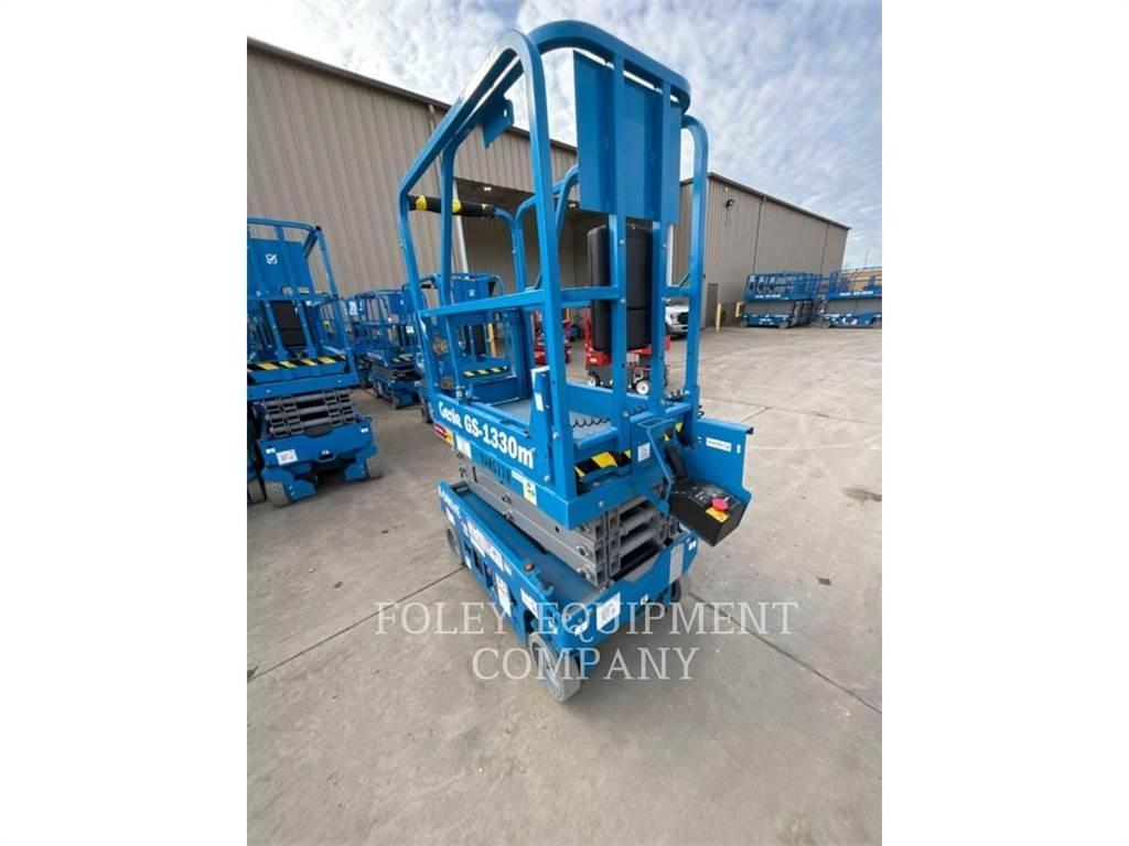 Genie GS1330 Podnośniki nożycowe