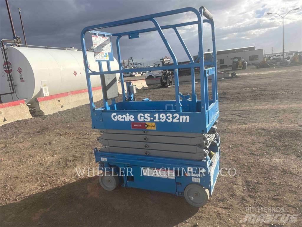 Genie GS1932M Podnośniki nożycowe