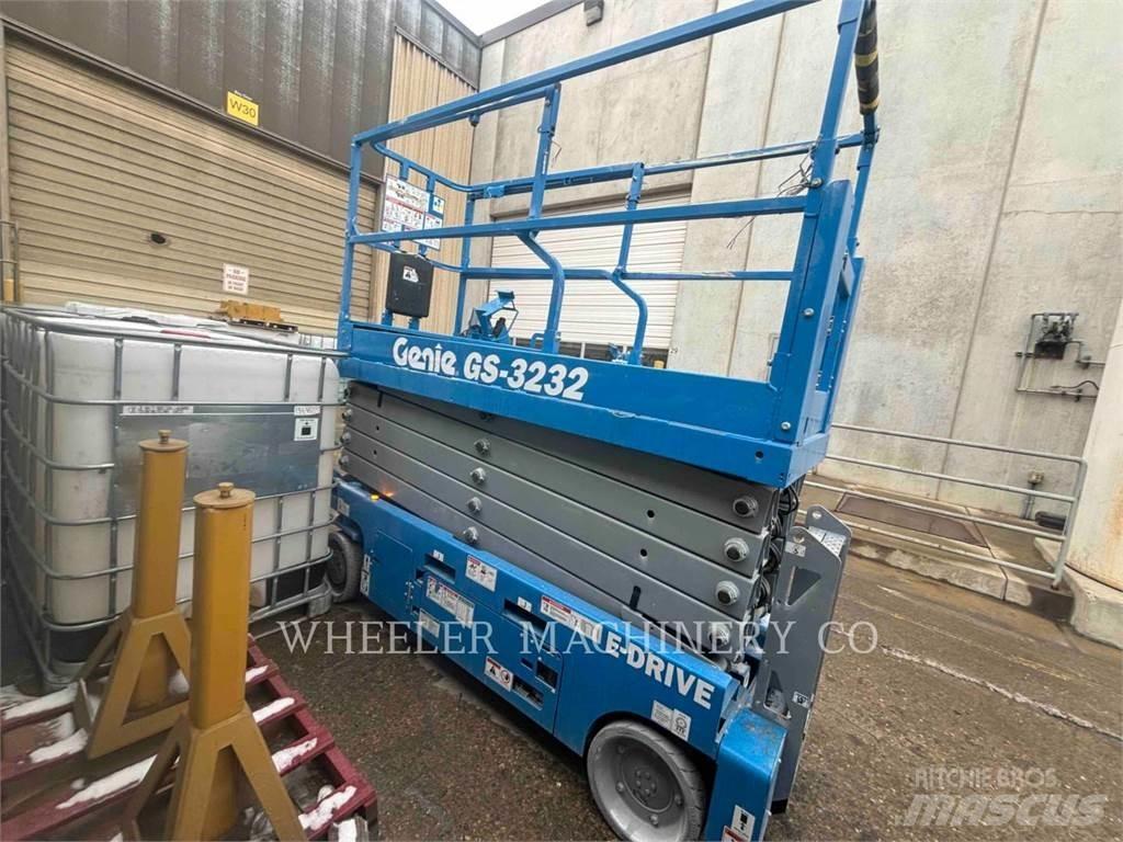 Genie GS3232 Podnośniki nożycowe