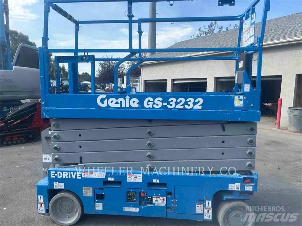 Genie GS3232 Podnośniki nożycowe