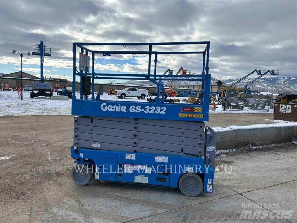 Genie GS3232 Podnośniki nożycowe