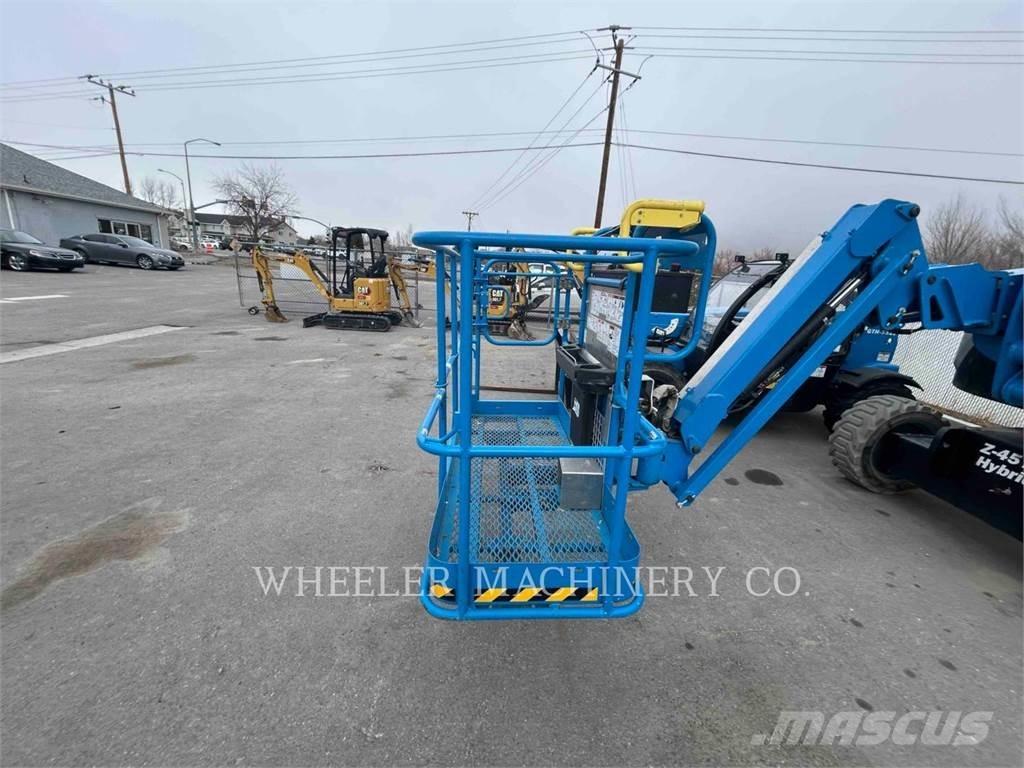 Genie GS4390 RT Podnośniki nożycowe