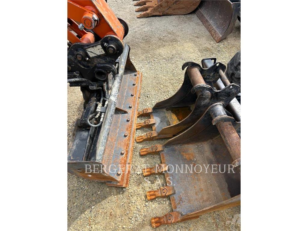 Hitachi ZX26U-6 Koparki gąsienicowe