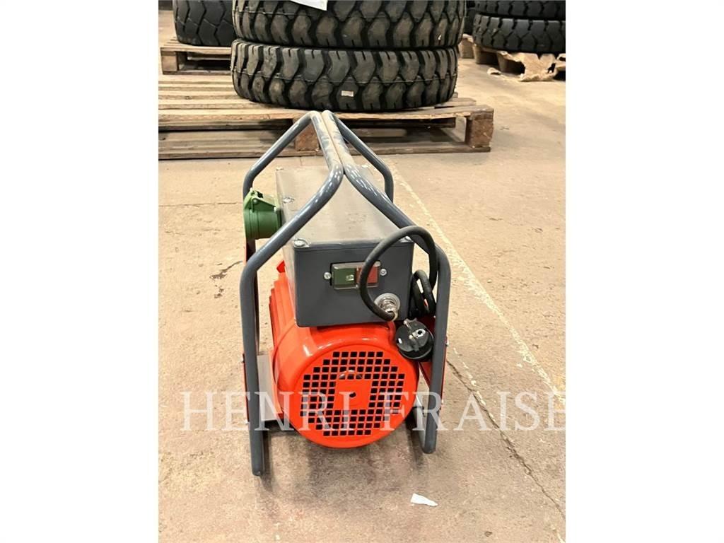 Husqvarna CF11 Maszyny budowlane - Inne