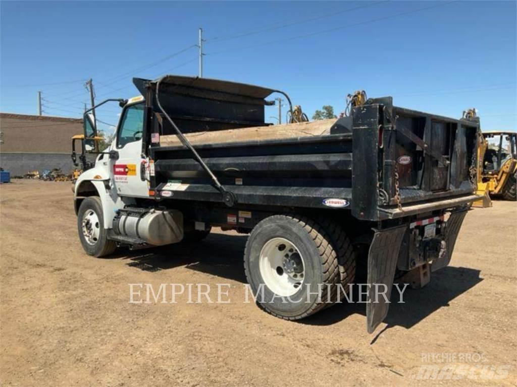 International 6YD DUMP Cysterna