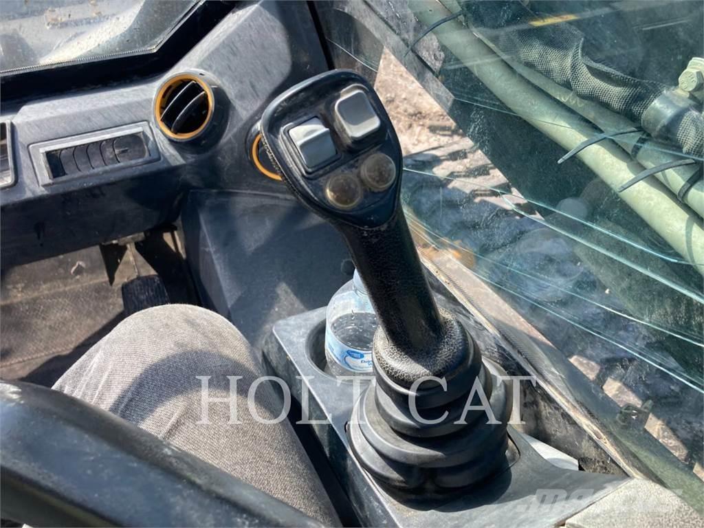 JCB 270T Ładowarki gąsienicowe