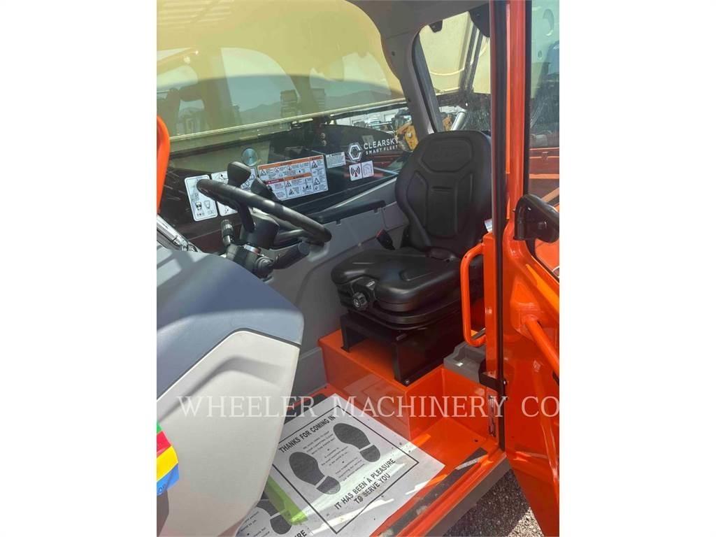 JLG 1055 Ładowarki teleskopowe
