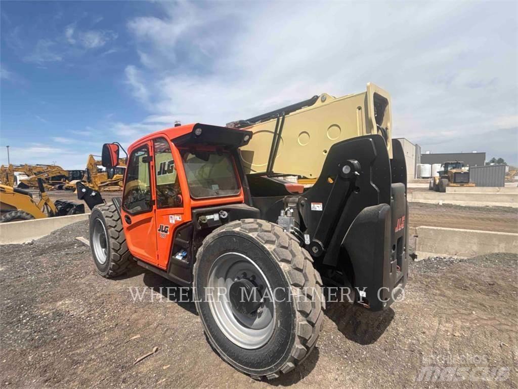 JLG 1055 Ładowarki teleskopowe
