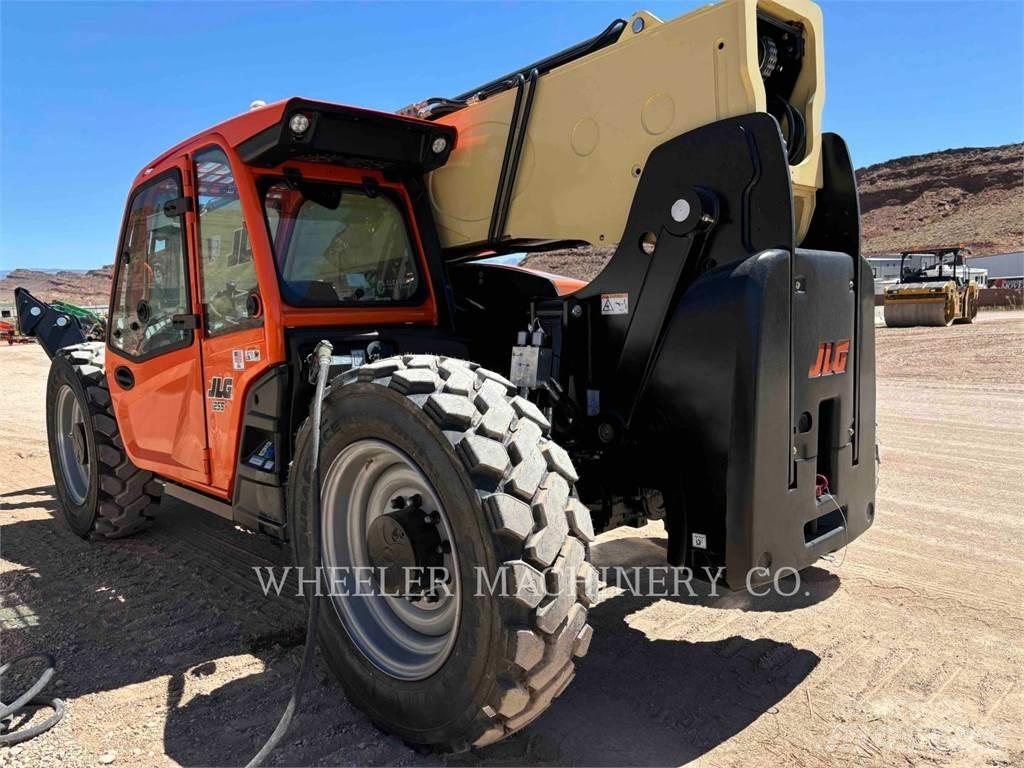 JLG 1255 Ładowarki teleskopowe
