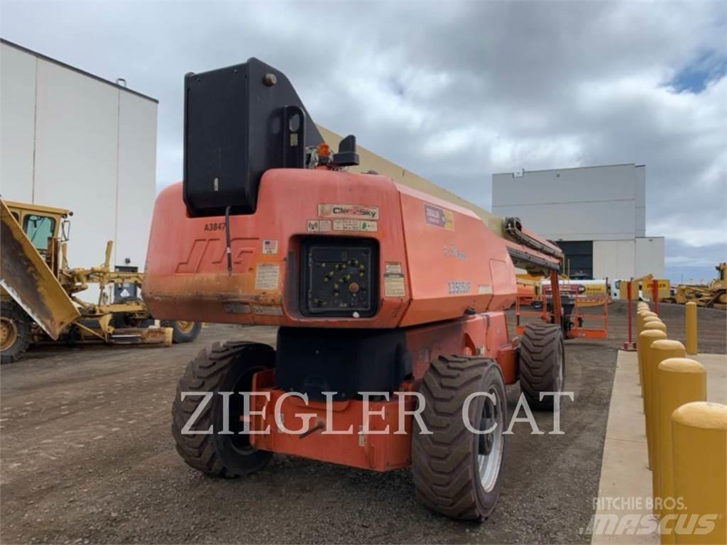 JLG 1350SJP Podnośniki przegubowe