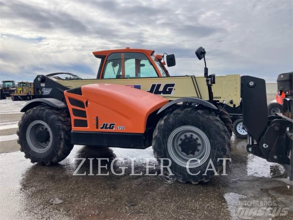 JLG 1732 Ładowarki teleskopowe