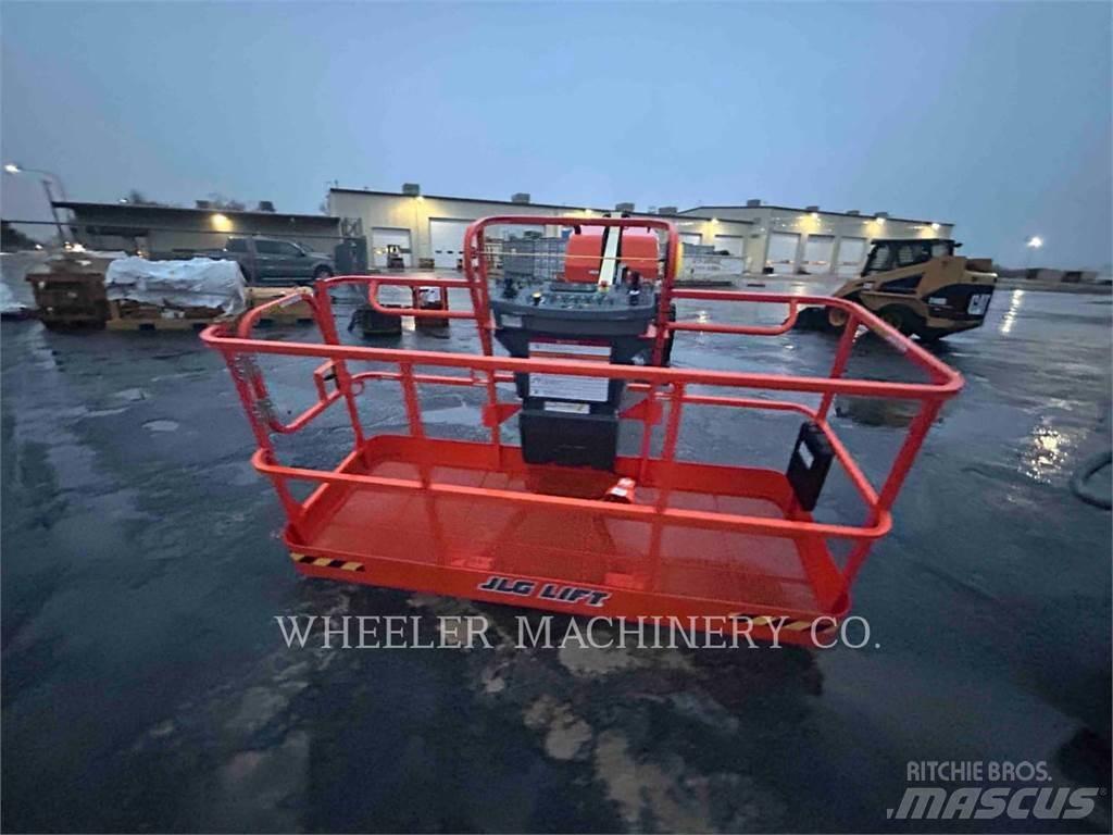 JLG 460SJ SP Podnośniki przegubowe