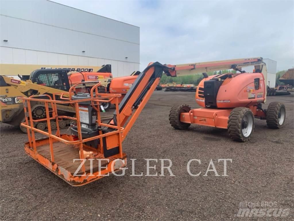 JLG 600AJ Podnośniki przegubowe