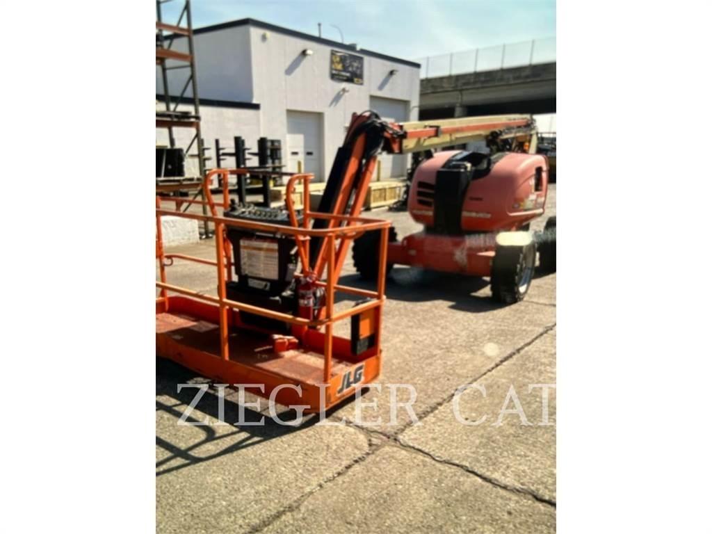 JLG 600AJ Podnośniki przegubowe