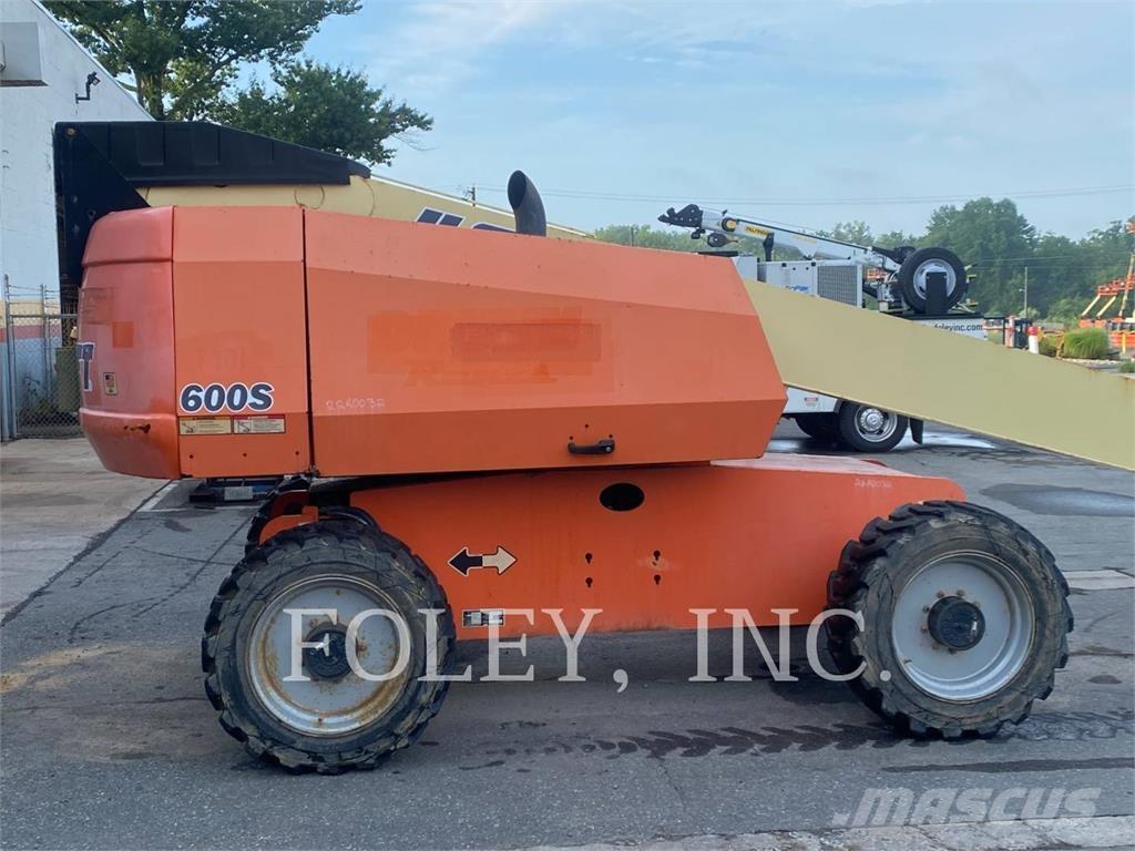 JLG 600S Podnośniki przegubowe
