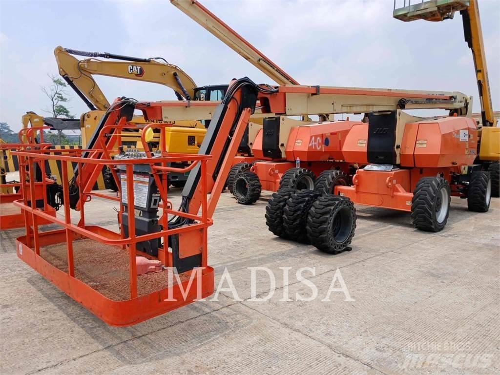 JLG 800 AJ Podnośniki przegubowe