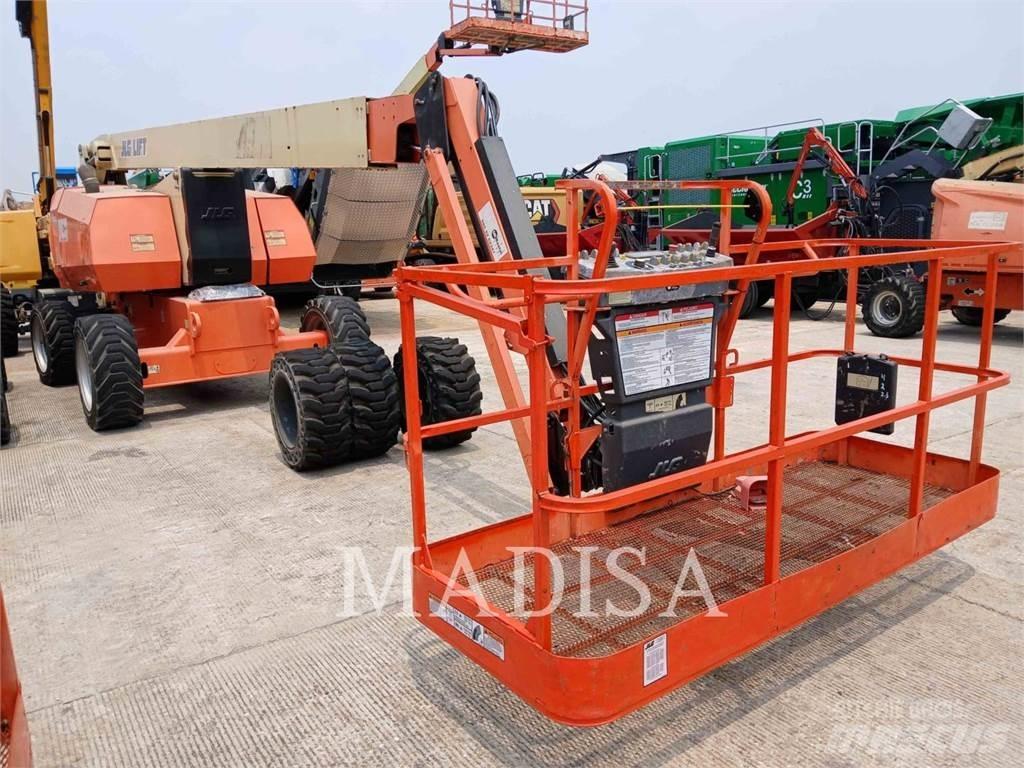 JLG 800 AJ Podnośniki przegubowe