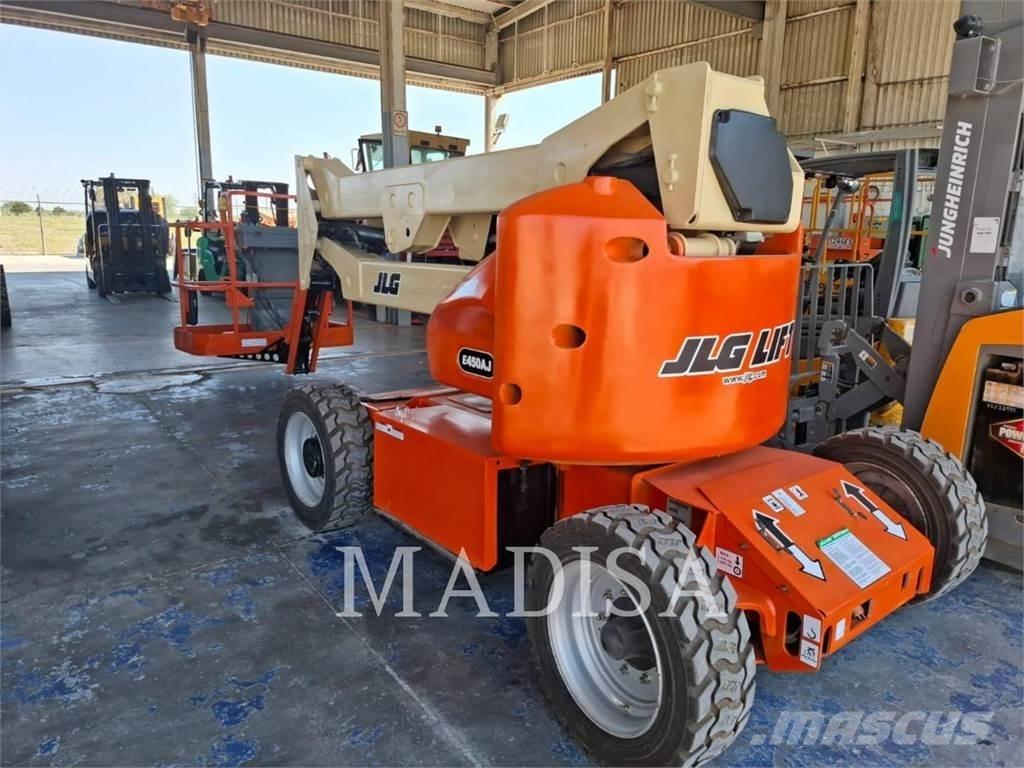 JLG E450AJ Podnośniki przegubowe