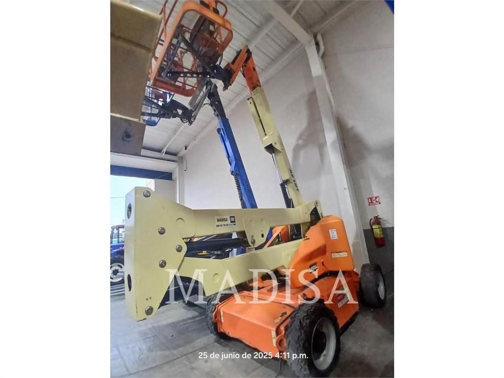 JLG E450AJ Inne podnośniki