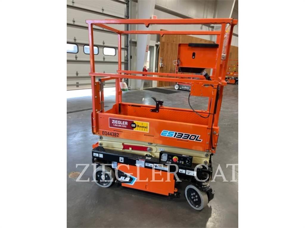 JLG ES1330L Podnośniki nożycowe