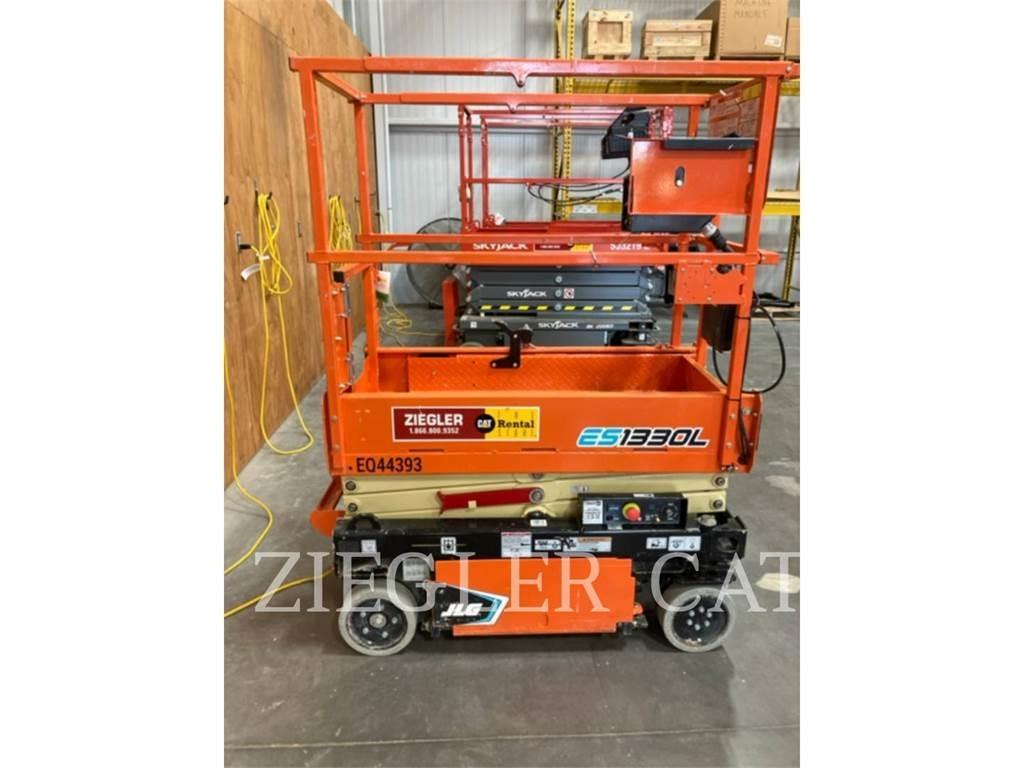 JLG ES1330L Podnośniki nożycowe