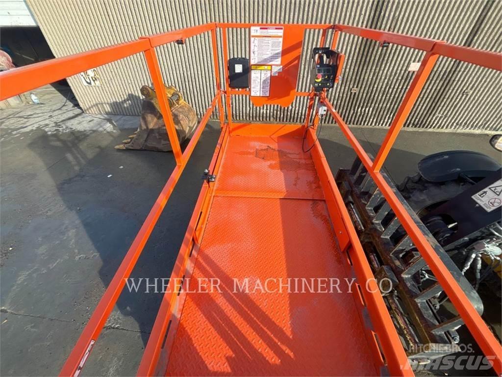 JLG R4045 Podnośniki nożycowe