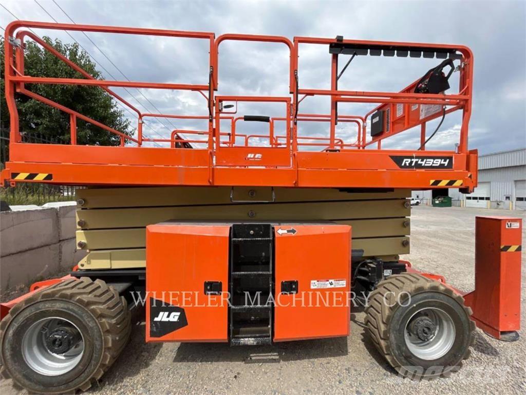JLG RT4394 Podnośniki nożycowe