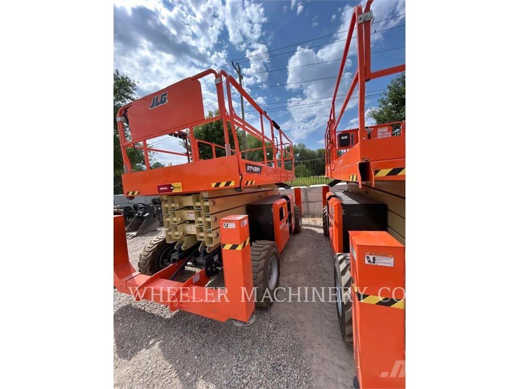 JLG RT4394 Podnośniki nożycowe