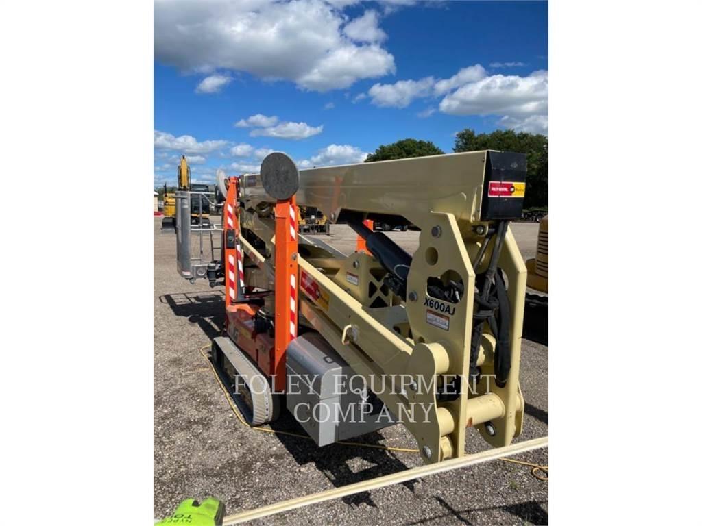JLG X600AJ Podnośniki przegubowe