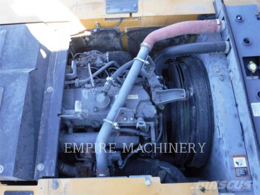 John Deere 190G Koparki gąsienicowe