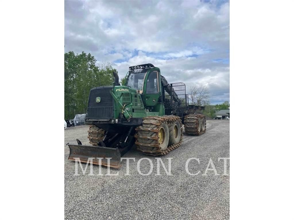John Deere 1910G Forwardery
