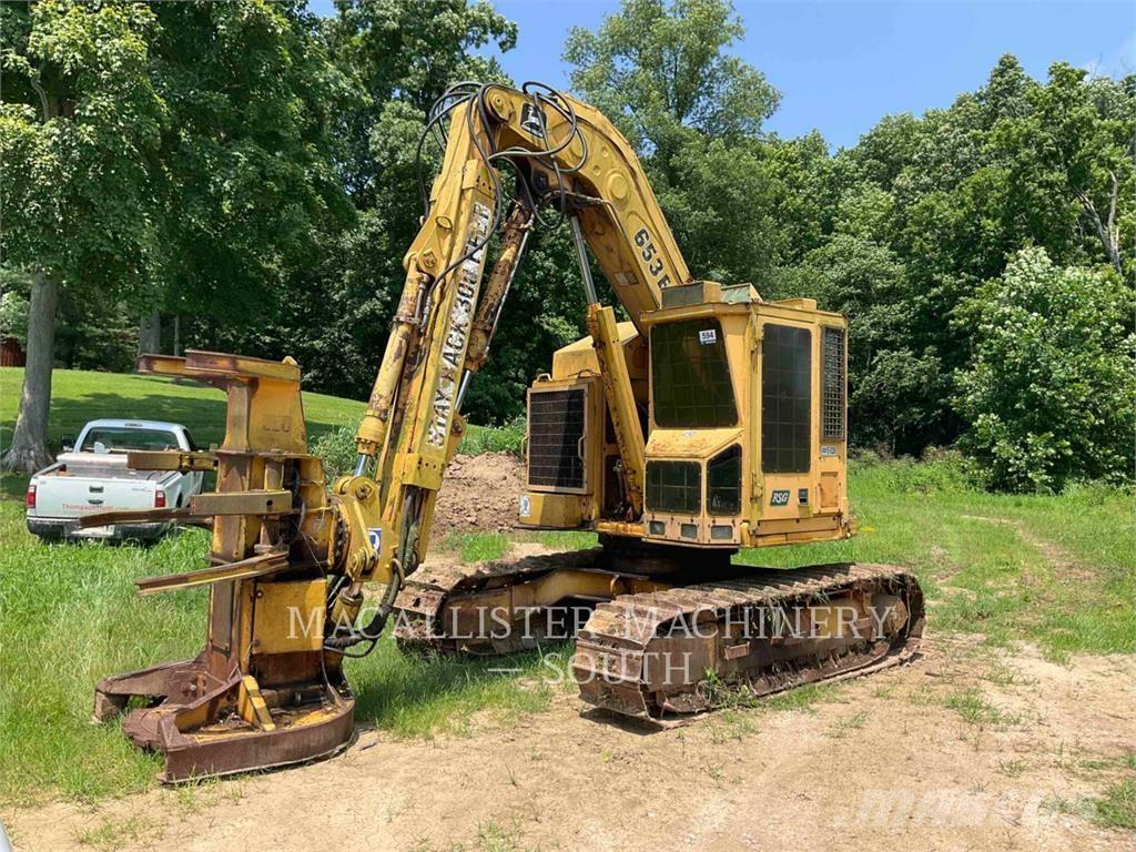 John Deere 653E Harwestery gąsienicowe